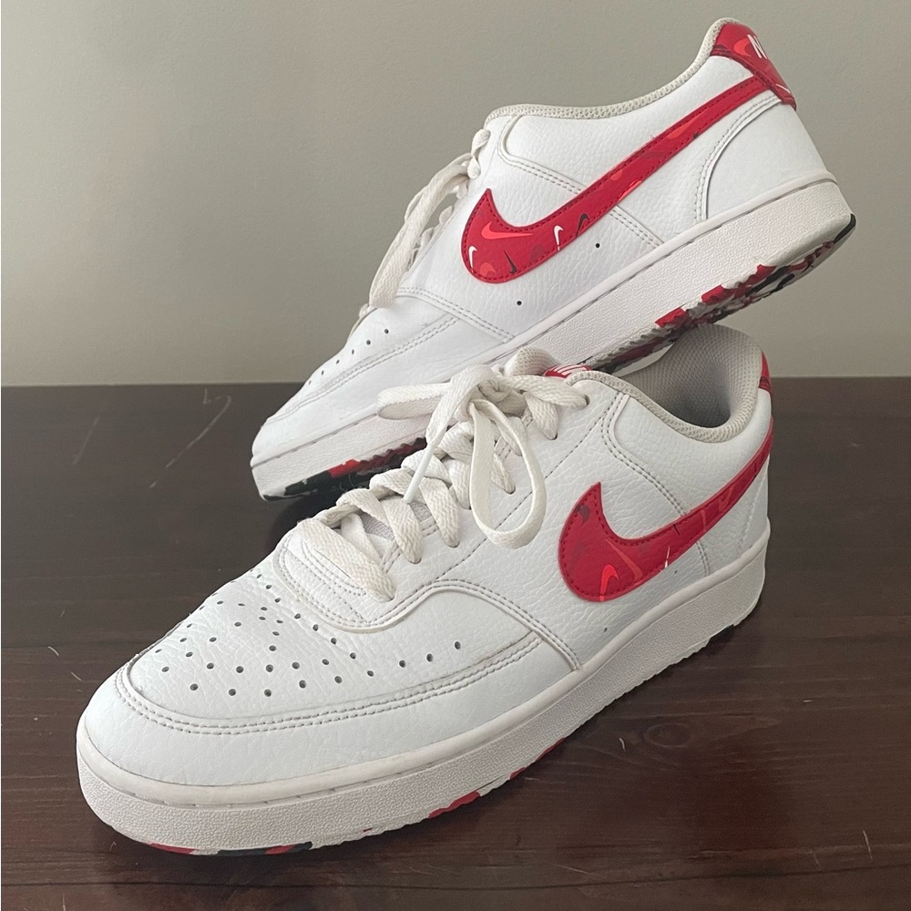 Nike Men’s Sz 8 Court Vision Low Swoosh Sneakers